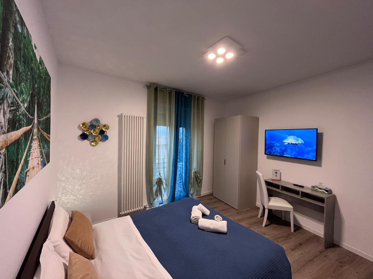 Verona Rooms 109 Екстериор снимка